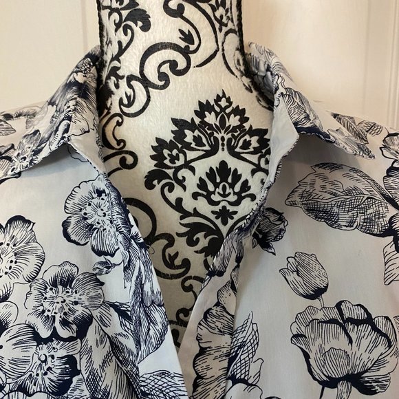 Charter Club tailored sleeveless blouse - Picture 2 of 4